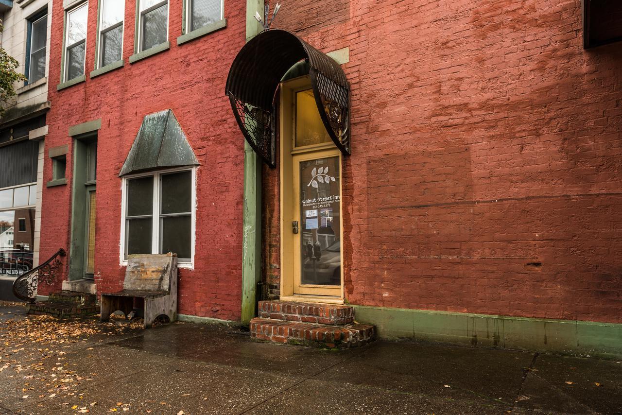 The Walnut Street Inn 布卢明顿 外观 照片